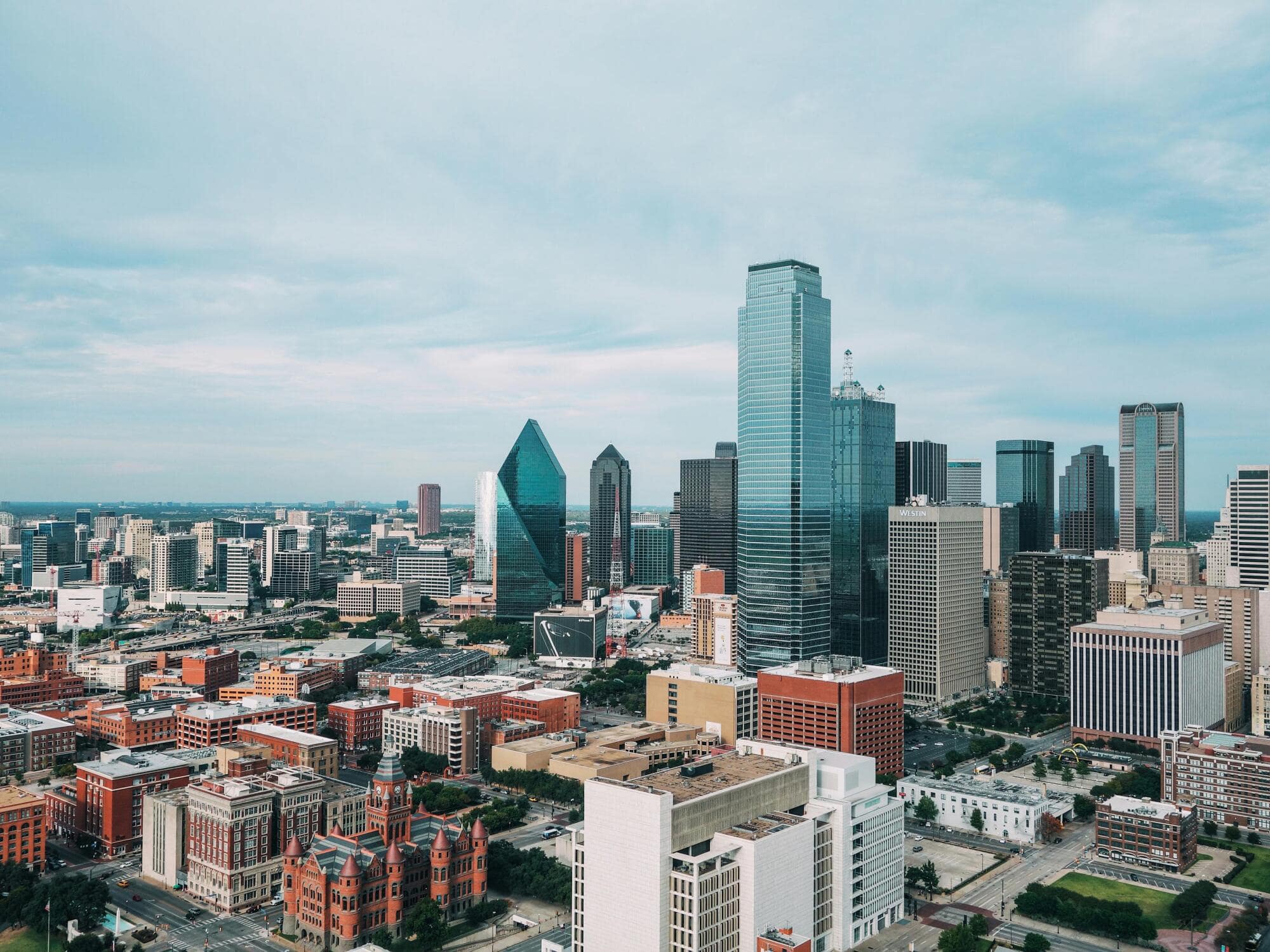 Rent Out Your House: Ultimate Guide to Vacation Rentals in Dallas